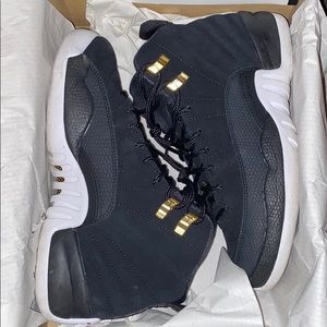 Air Jordan 12 retro (grade school)